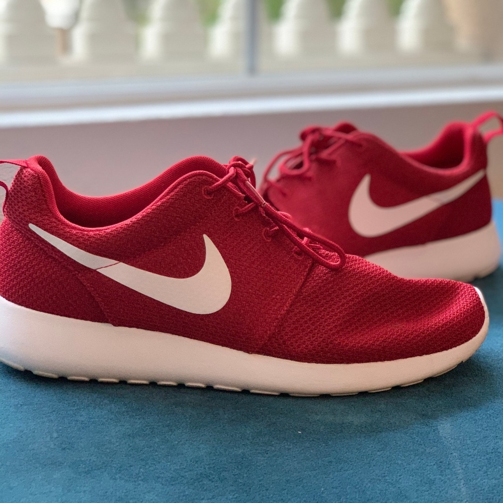 COPY - Nike Rosche One, Gym Red